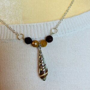 Elegant Handmade Shell and Bead Pendant Necklace Silver